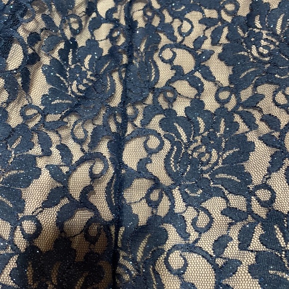 Evening gown - Picture 4 of 7